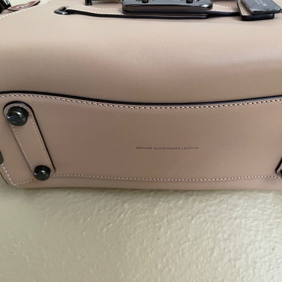 Coach Swagger 27 Leather Satchel Shoulder Bag with Hearts Appliqué In Beechwood - Picture 4 of 15